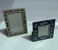 Vintage Y2K Whimsical Metal Floral Jeweled Photo Frames Home Decor 2 Set