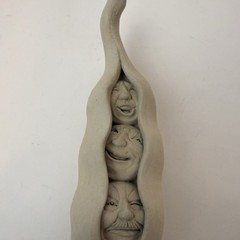 2004 Carruth Studio Move Over Peas Garden Sculpture Garden Wall Plaque