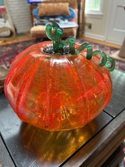 Large Art Blown Glass Pumpkin signed Adams (Luke) 8 x 7.5” excellent